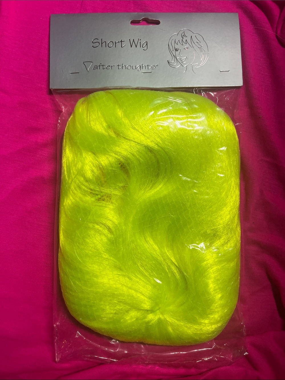 NEW Retro Afterthoughts UV Glow Reactive Halloween Short Wig